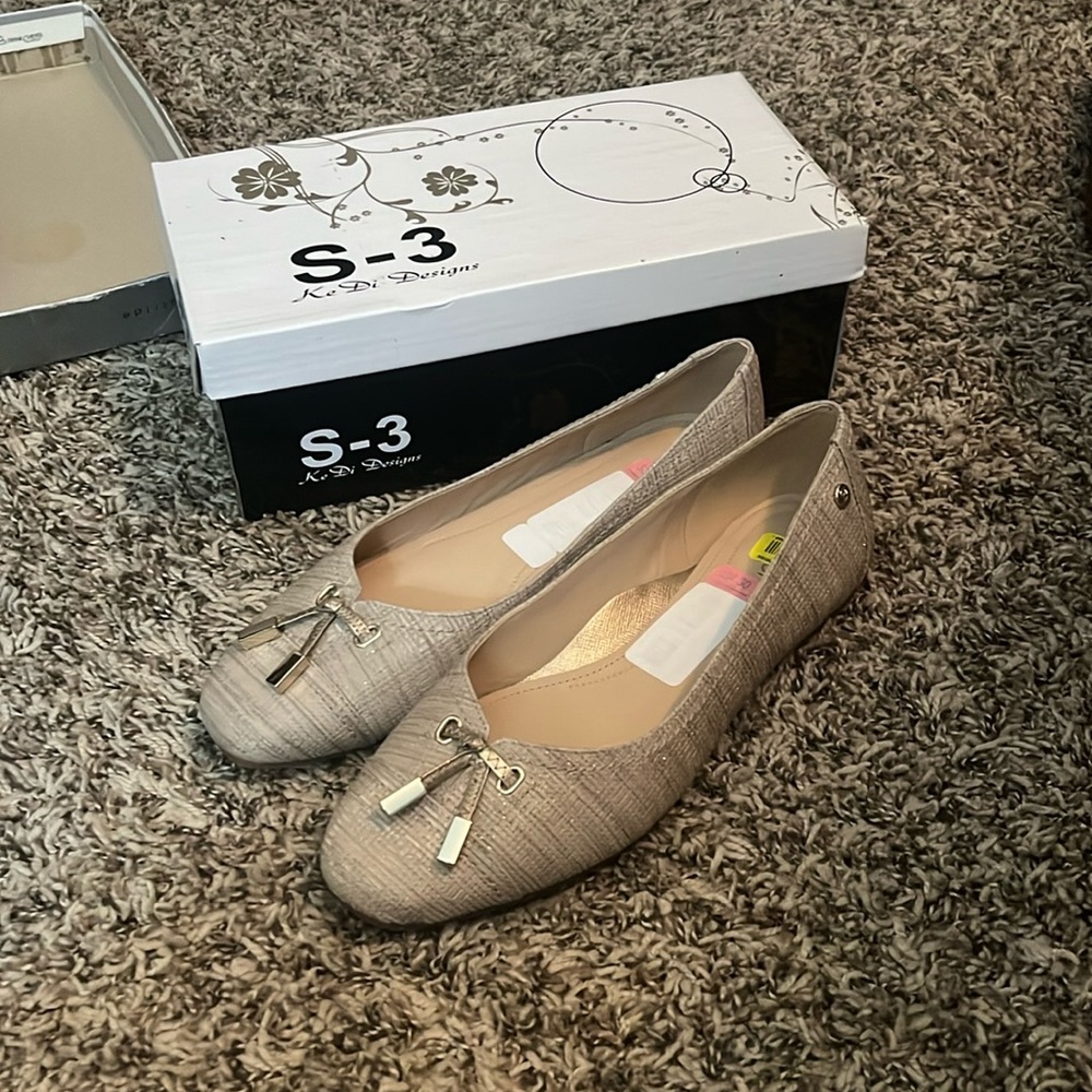 Nurture by Lamaze Beige Ballerinas, Size 7, New